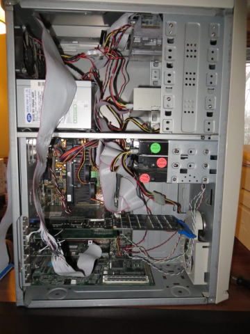 Intel Pentium II PC Inside